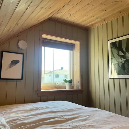 Havbris With Sea View In Borhaug, Farsund Apartment Borhaug