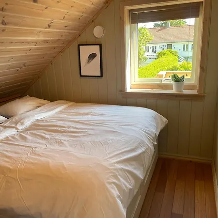 Havbris With Sea View In Borhaug, Farsund Borhaug