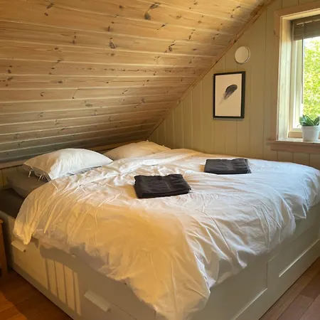 Havbris With Sea View In Borhaug, Farsund Borhaug
