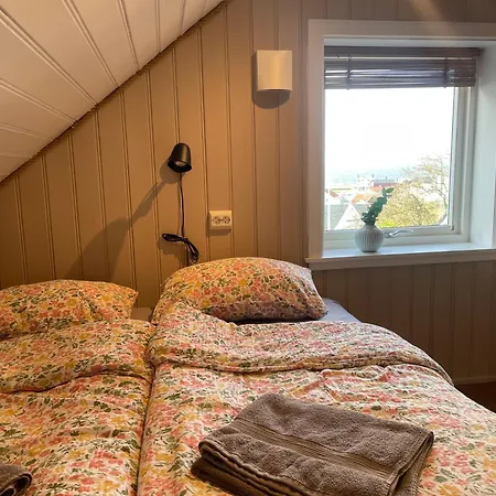 Havbris With Sea View In Borhaug, Farsund