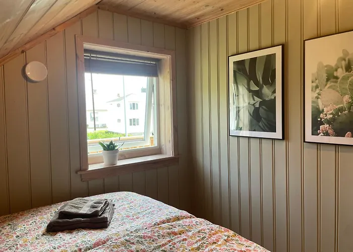 Havbris With Sea View In Borhaug, Farsund
