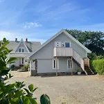 Havbris With Sea View In Borhaug, Farsund Borhaug