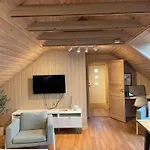 Havbris With Sea View In Borhaug, Farsund Lejlighed